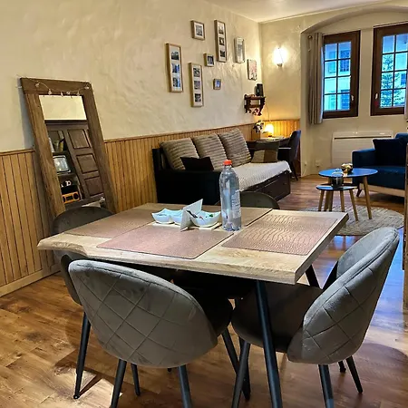Cœur De Conflans- Emplacement Idéal Grand Bivouac Du 16 Au 20 Octobre 2025 Appartement